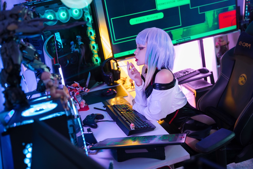 Umeko J - Lucy (Cyberpunk Edgerunners) - Mitaku photo 1-11