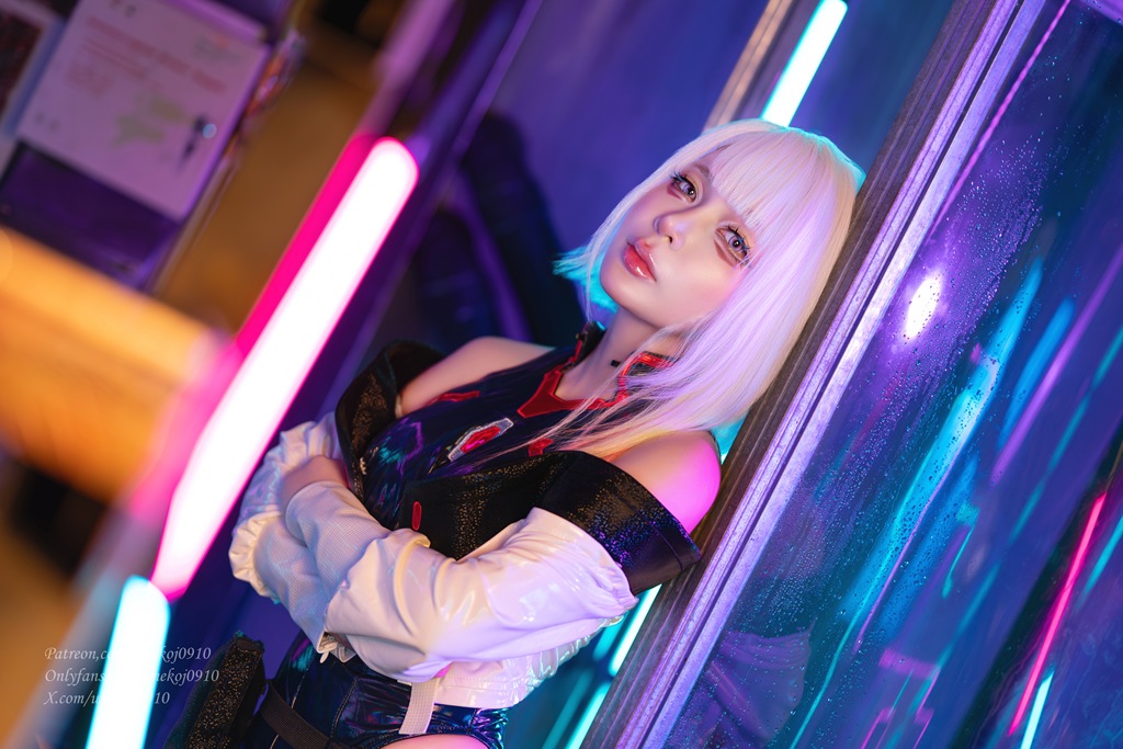 Umeko J - Lucy (Cyberpunk Edgerunners) Set 2 - Mitaku photo 1-15