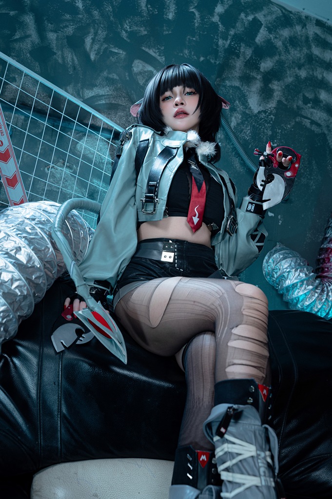 Azami - Jane Doe (Zenless Zone Zero) - Mitaku photo 1-4