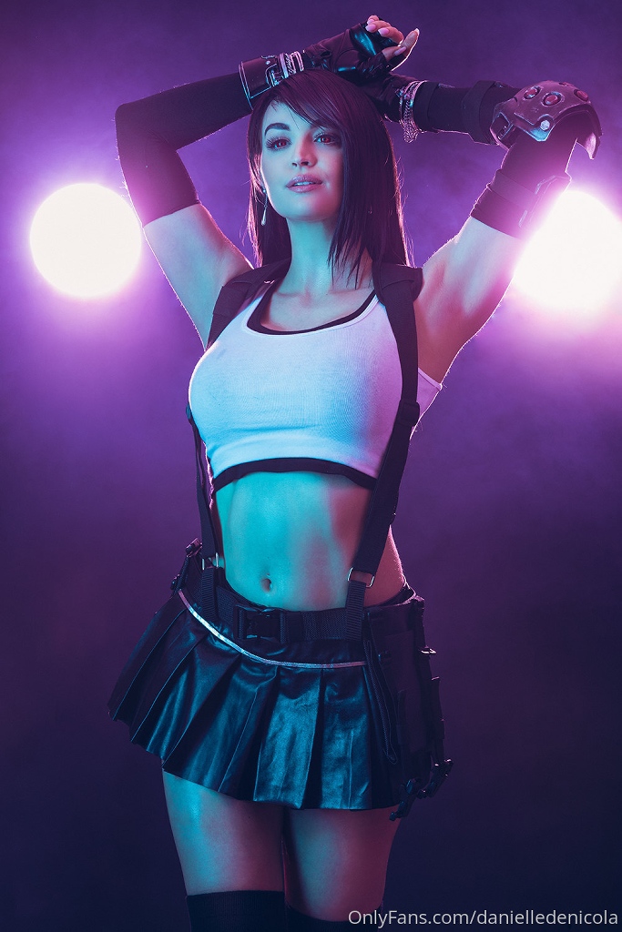 Danielle DeNicola - Tifa - Mitaku photo 1-0
