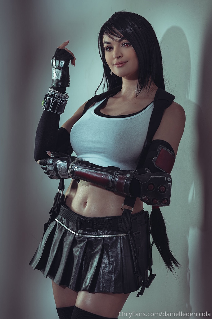 Danielle DeNicola - Tifa - Mitaku photo 1-5