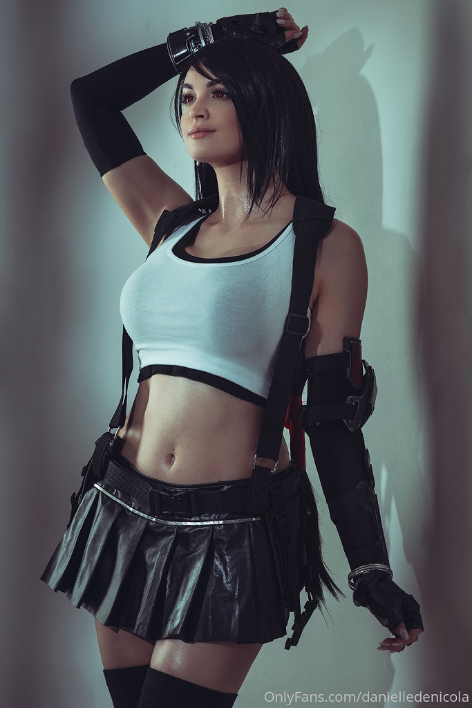 Danielle DeNicola - Tifa - Mitaku photo 1-8