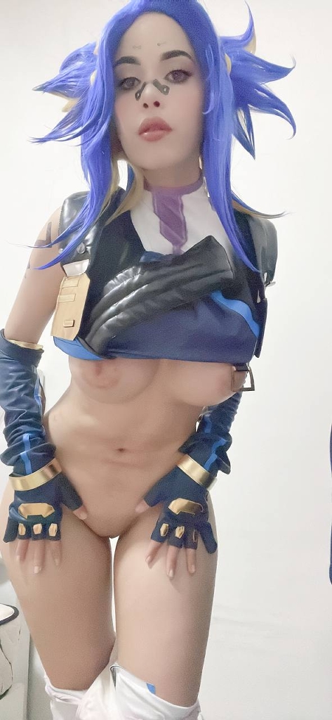 Hika Cosplay - Neon (Valorant) - Mitaku photo 1-6