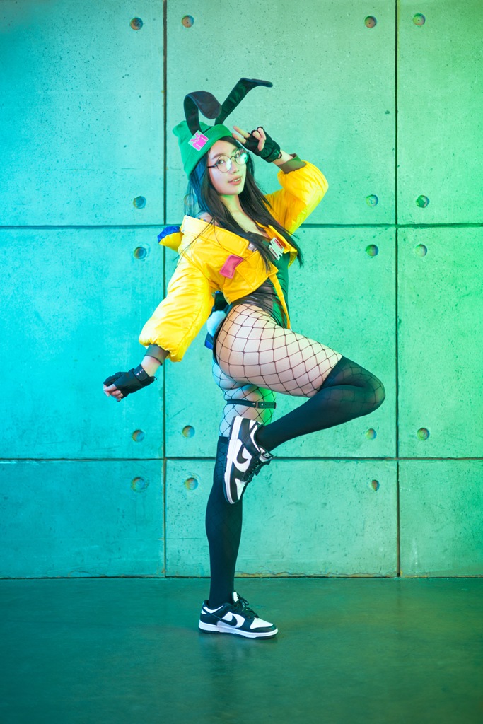 Kaeri Chi - Killjoy Bunny Girl - Mitaku photo 1-0