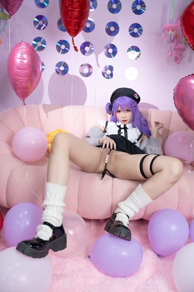 PoppaChan - Tokoyami Towa - Mitaku photo 2-0