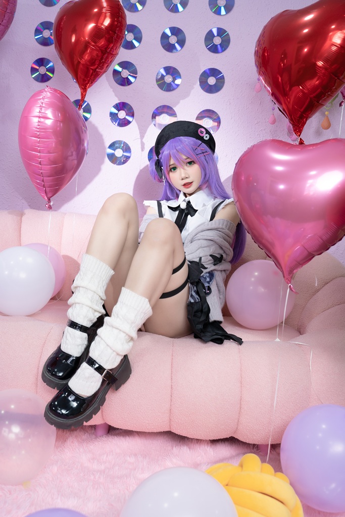 PoppaChan - Tokoyami Towa - Mitaku photo 1-3