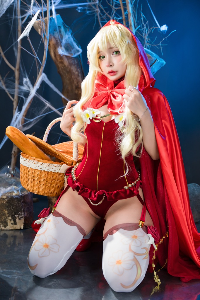 Umeko J - Little Red Riding Hood - Mitaku photo 1-12