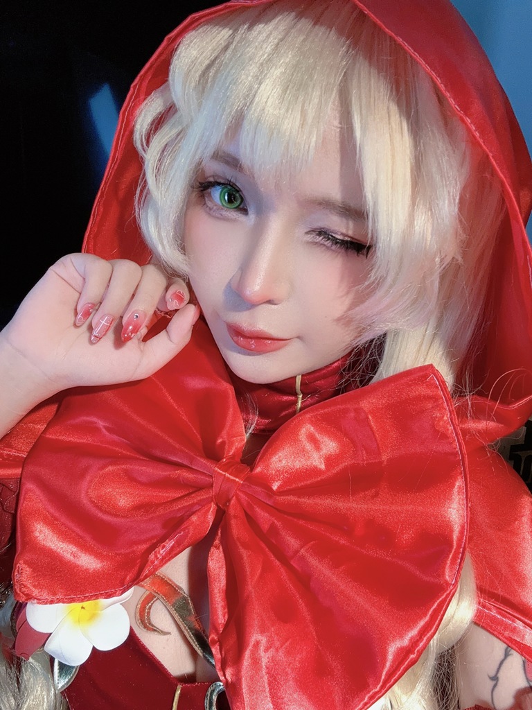 Umeko J - Little Red Riding Hood - Mitaku photo 4-16