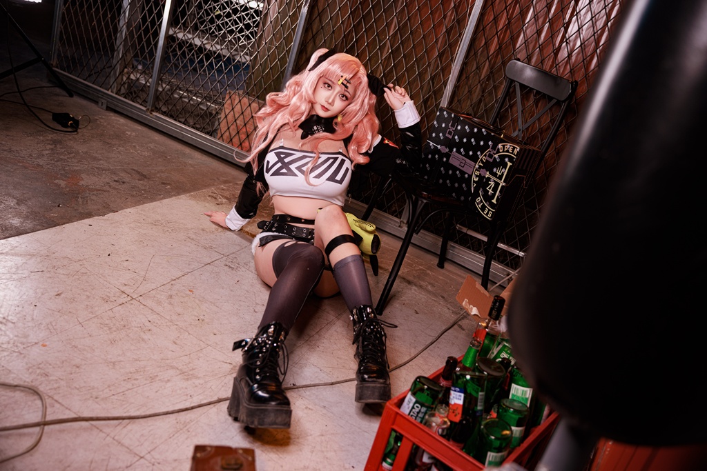Axuexue Yuki 阿雪雪 - Nicole (Zenless Zone Zero) - Mitaku photo 1-11