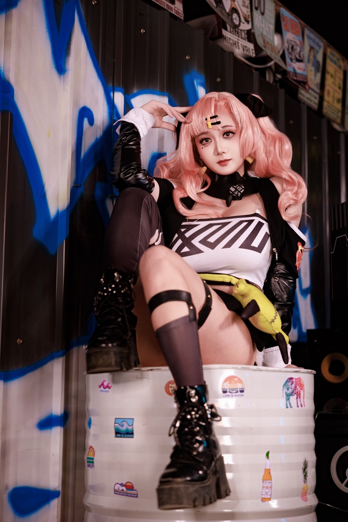 Axuexue Yuki 阿雪雪 - Nicole (Zenless Zone Zero) - Mitaku photo 2-4