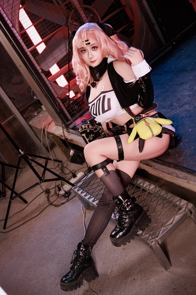 Axuexue Yuki 阿雪雪 - Nicole (Zenless Zone Zero) - Mitaku photo 2-12