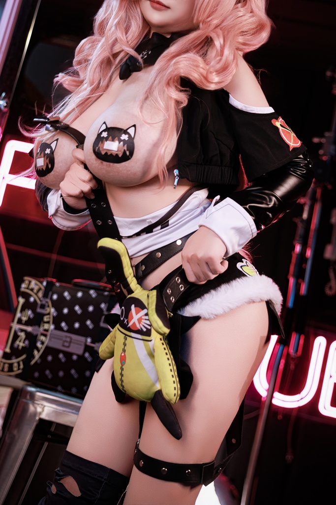 Axuexue Yuki 阿雪雪 - Nicole (Zenless Zone Zero) - Mitaku photo 3-5