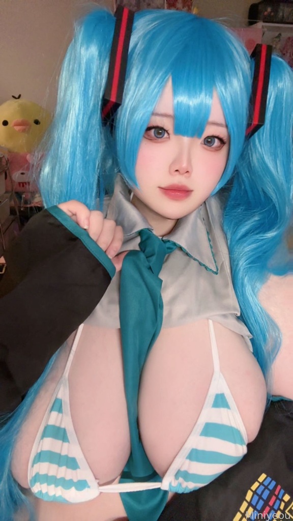 Miniyeou - Hatsune Miku - Mitaku photo 1-6