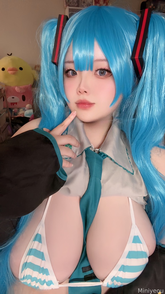 Miniyeou - Hatsune Miku - Mitaku photo 1-8