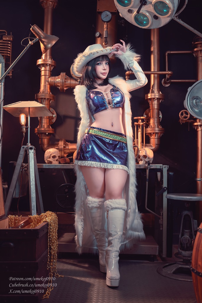 Umeko J - Nico Robin (Miss All Sunday) - Mitaku photo 1-2