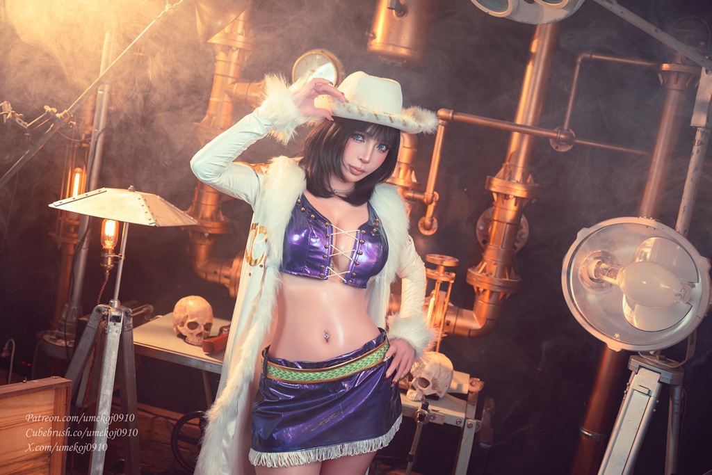 Umeko J - Nico Robin (Miss All Sunday) - Mitaku photo 1-4