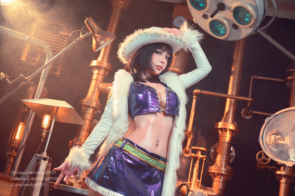 Umeko J - Nico Robin (Miss All Sunday) - Mitaku photo 1-6