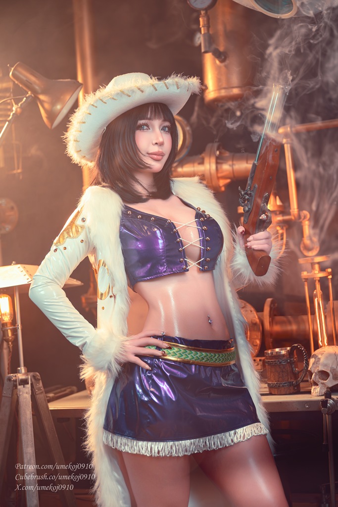 Umeko J - Nico Robin (Miss All Sunday) - Mitaku photo 1-8