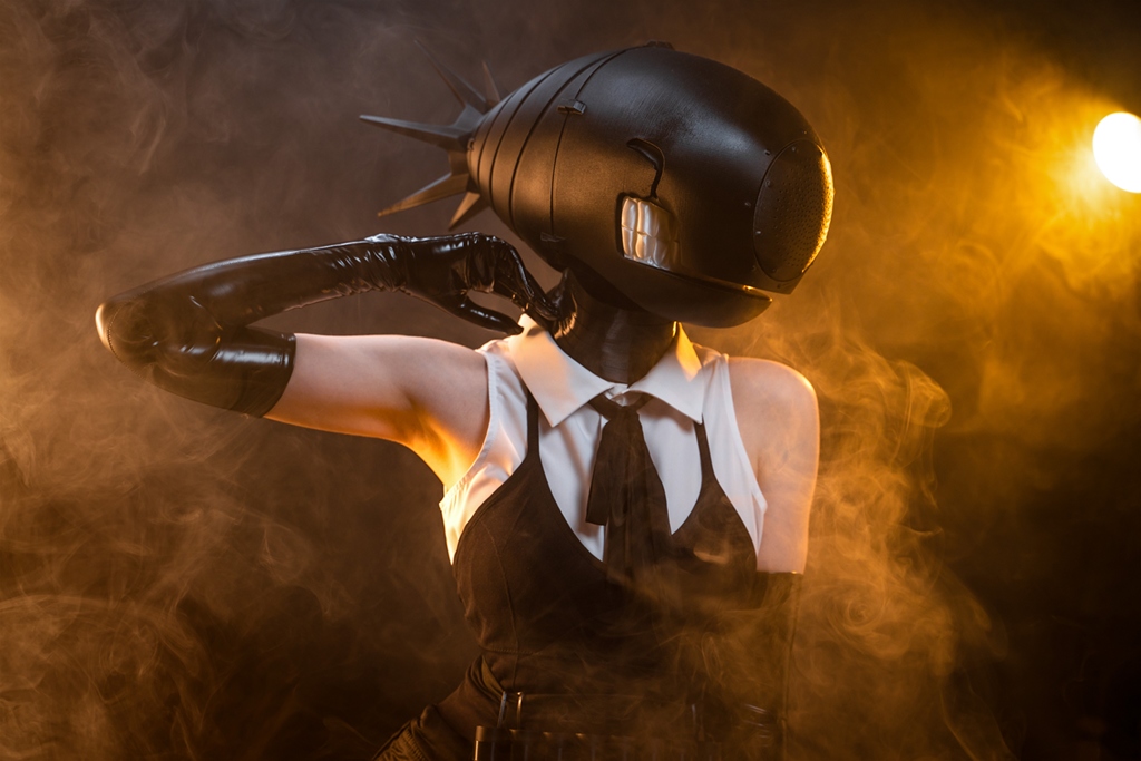 Victoria Lirell - Reze Bomb Devil - Mitaku photo 1-3