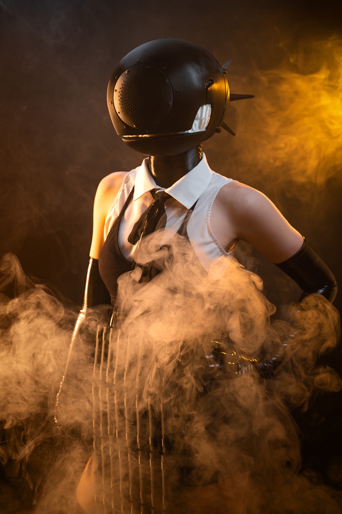 Victoria Lirell - Reze Bomb Devil - Mitaku photo 1-4