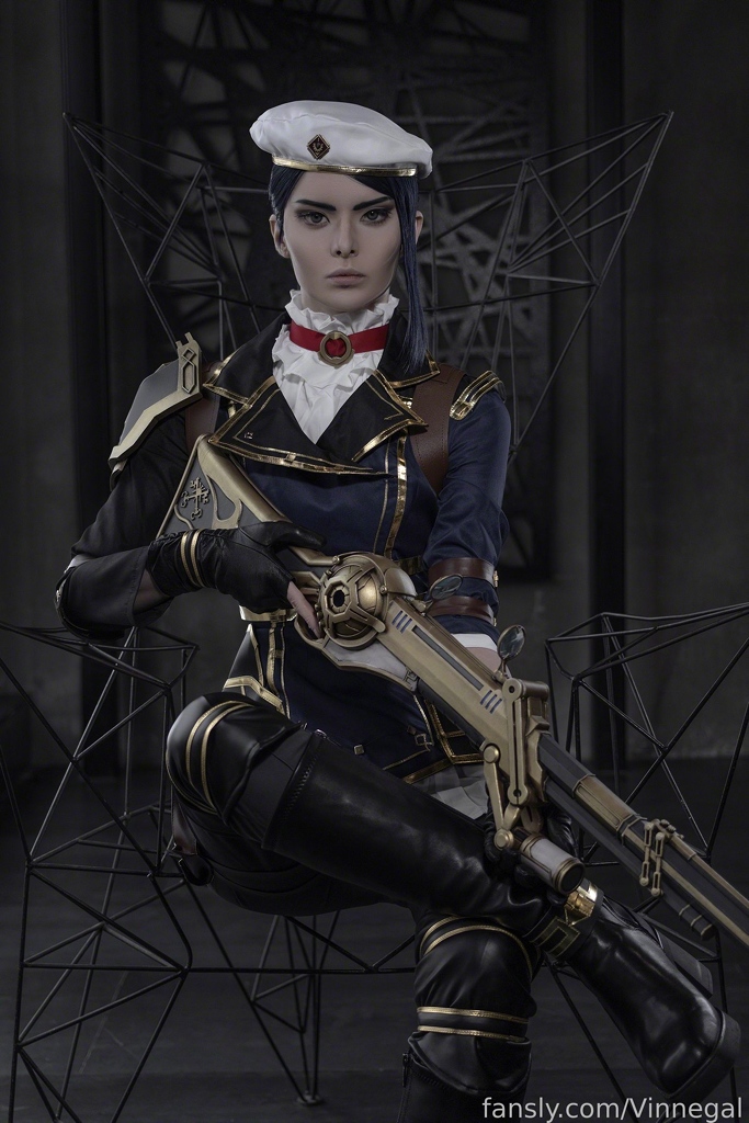Vinnegal - Caitlyn Arcane - Mitaku photo 1-10
