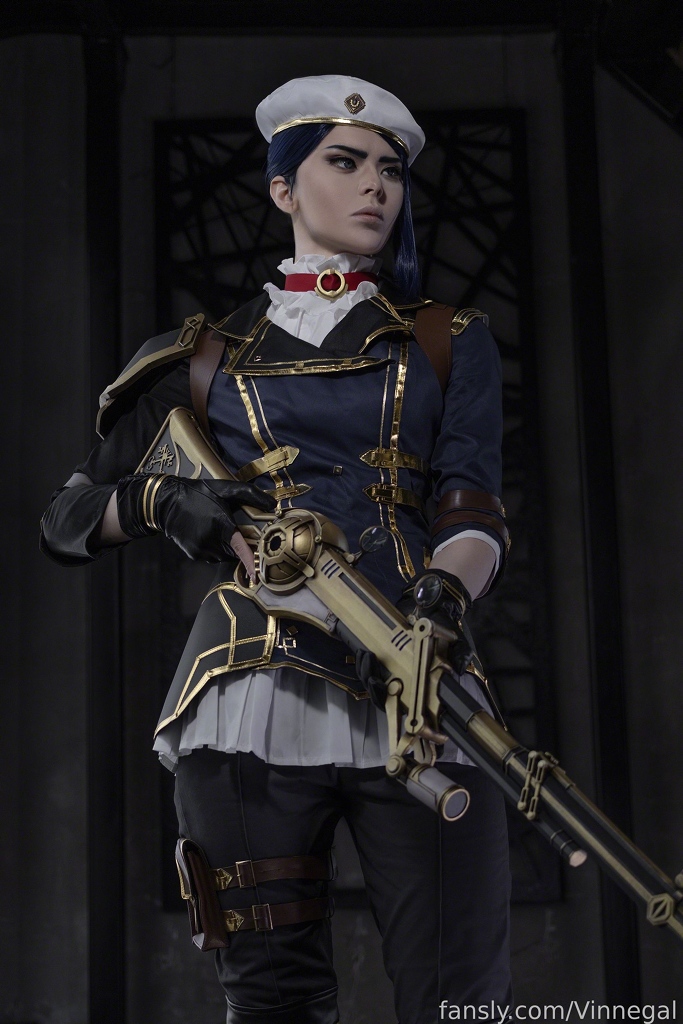 Vinnegal - Caitlyn Arcane - Mitaku photo 1-14