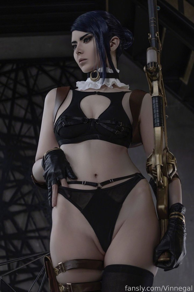 Vinnegal - Caitlyn Arcane - Mitaku photo 2-2