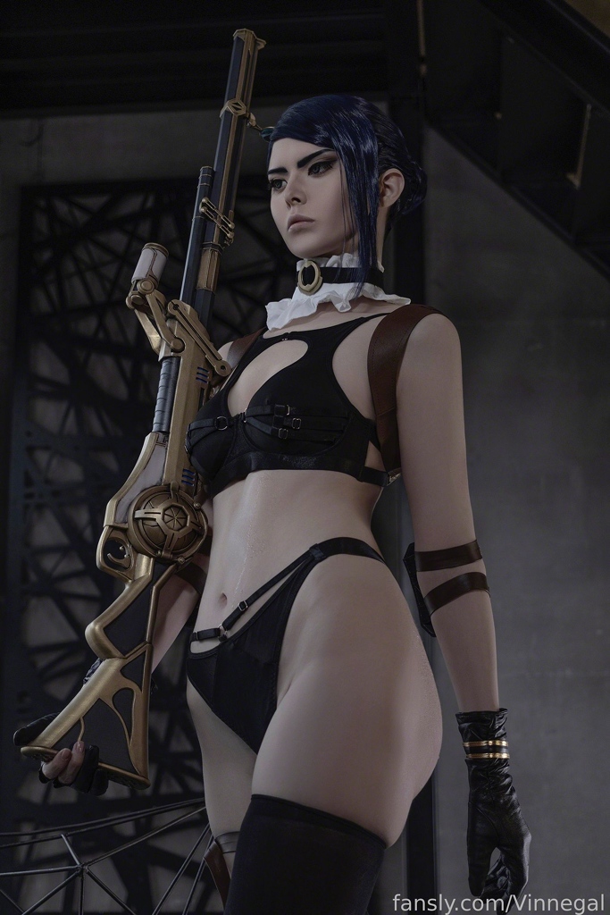 Vinnegal - Caitlyn Arcane - Mitaku photo 2-4