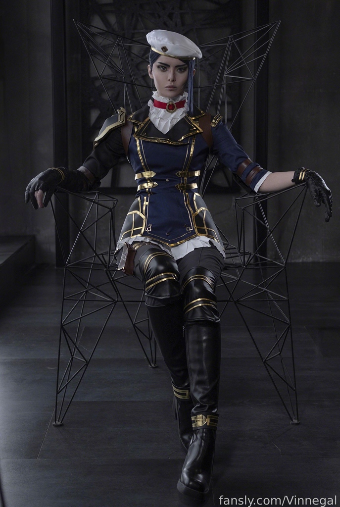 Vinnegal - Caitlyn Arcane - Mitaku photo 1-7