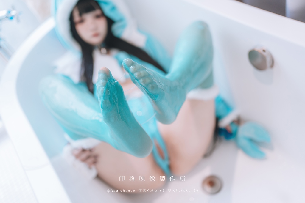 Raku 落落 - Vaporeon Pokemon — Photo 38