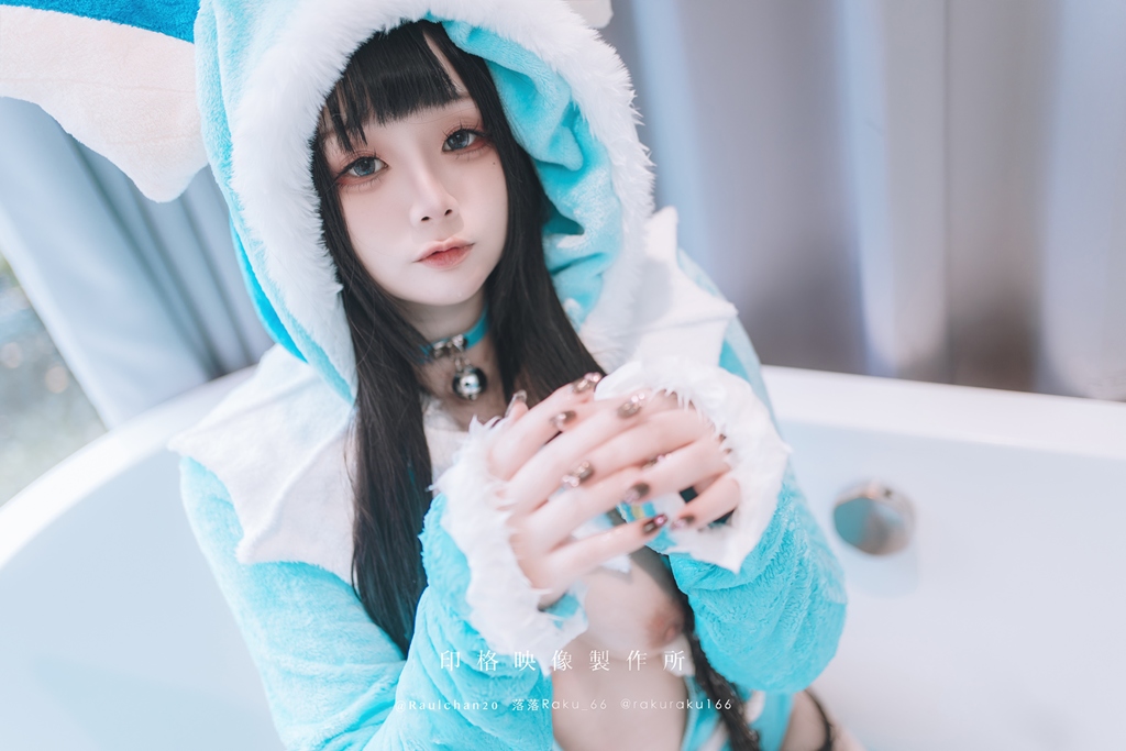 Raku 落落 - Vaporeon Pokemon — Photo 47