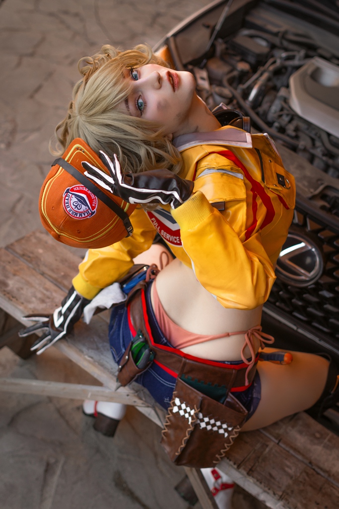 Hologana - Cindy Aurum - Mitaku photo 1-6