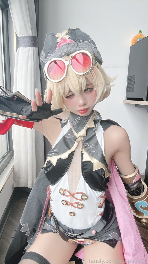 PoppaChan - Jahoda - Mitaku photo 1-2