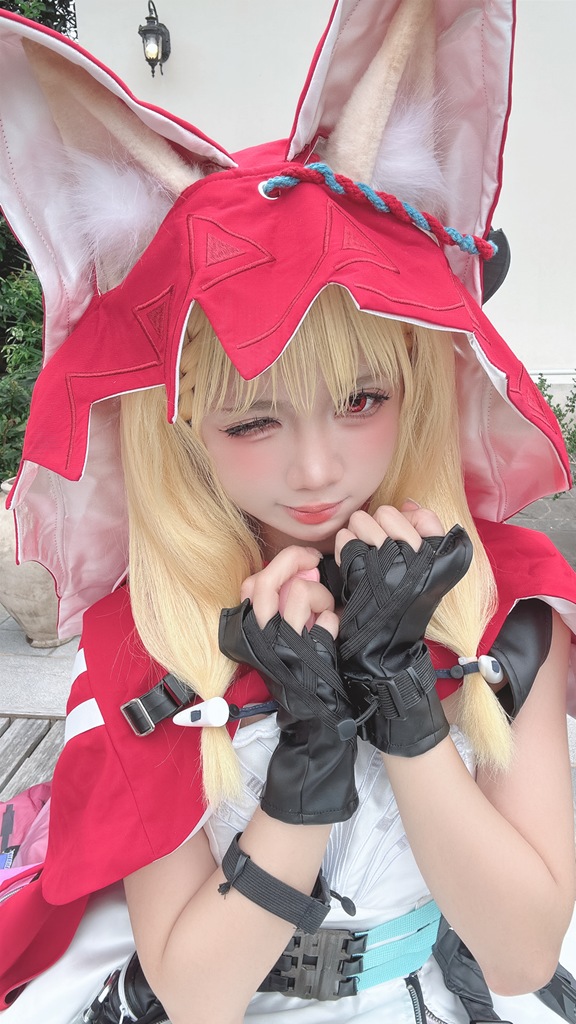 PoppaChan - Rossi (Arknights: Enfield) - Mitaku photo 2-18