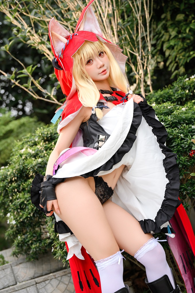PoppaChan - Rossi (Arknights: Enfield) - Mitaku photo 1-5