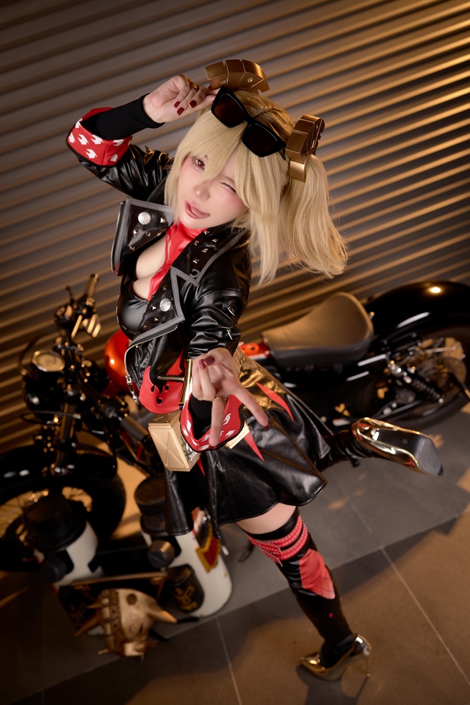 ZinieQ - Burnice - Mitaku photo 1-3