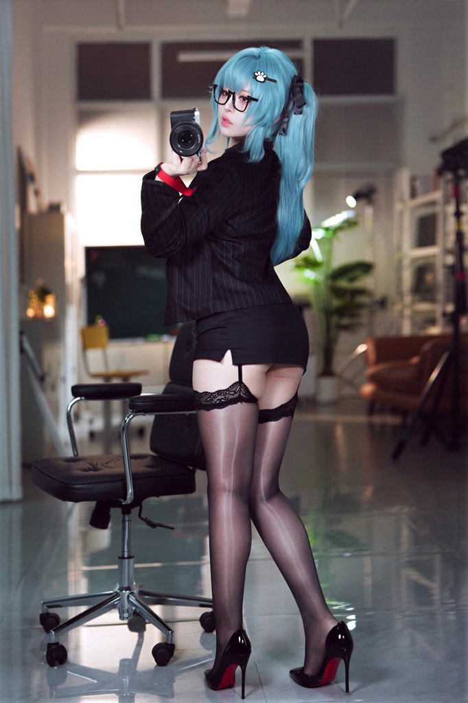Banbanko 半半子 - Privaty Sharp Lesson (NIKKE) - Mitaku photo 3-15