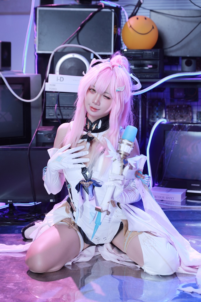 PoppaChan - Aemeath - Mitaku photo 1-3