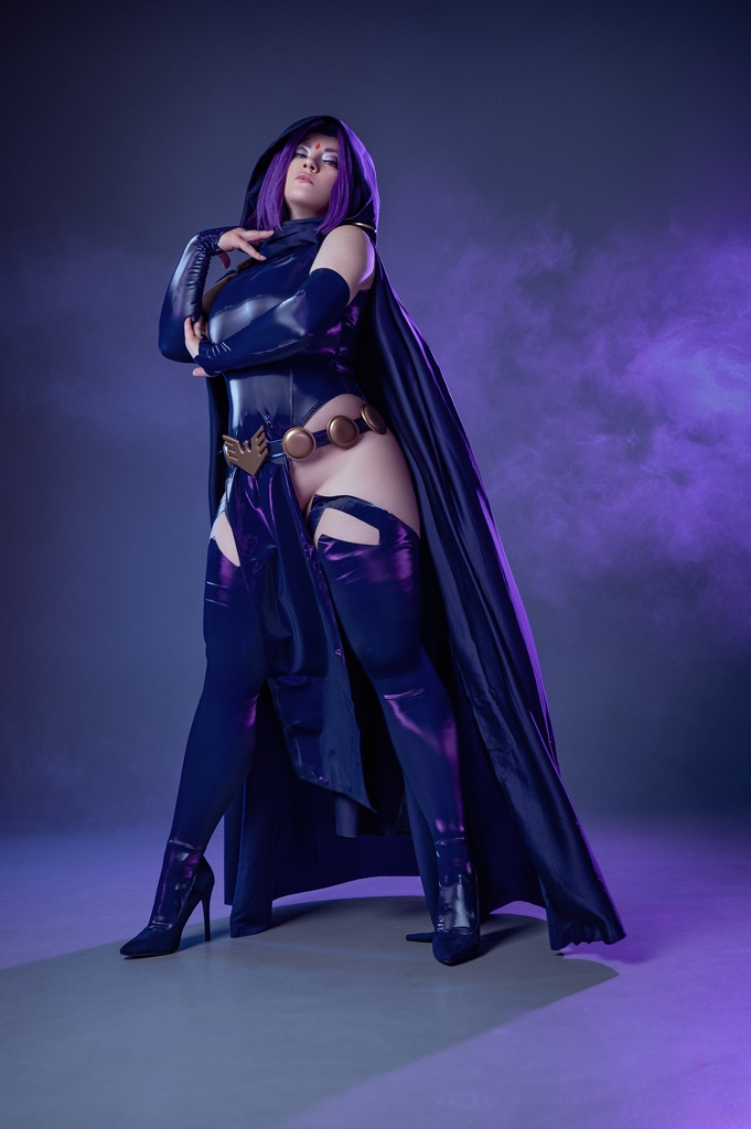 Zoe Volf - Raven - Mitaku photo 1-10