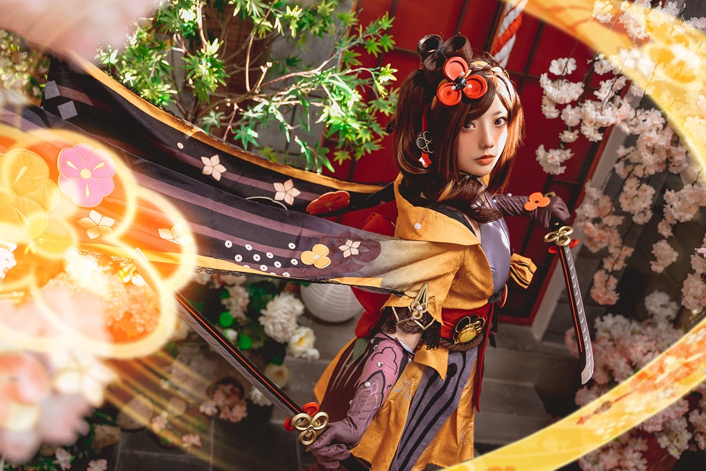 Messie Huang - Chiori - Mitaku photo 1-2