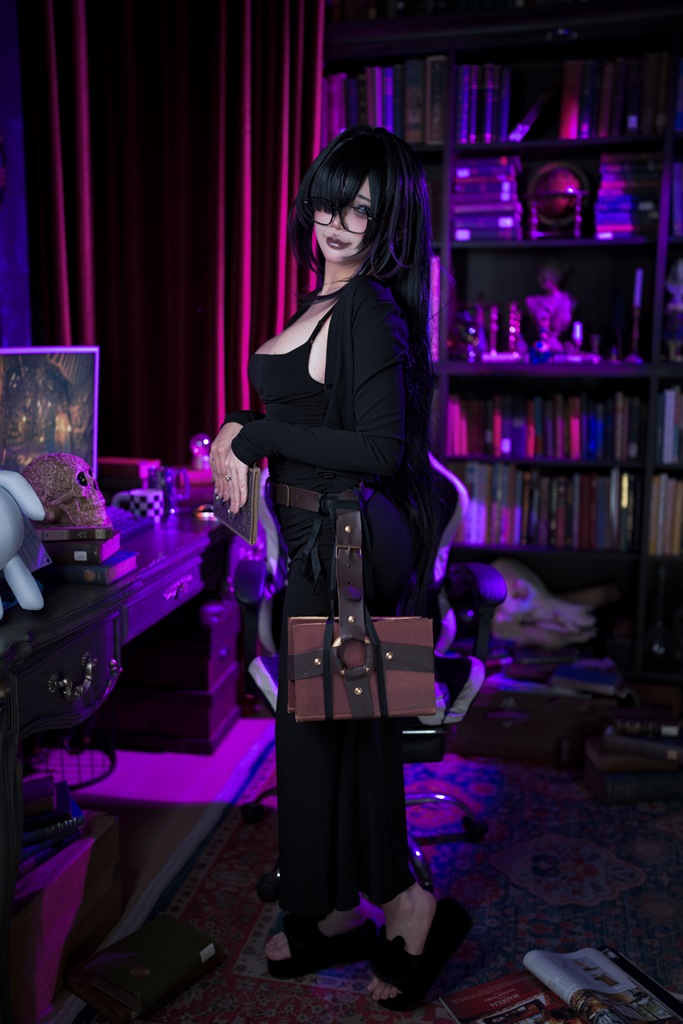 ZinieQ - Label (NIKKE) - Mitaku photo 1-1