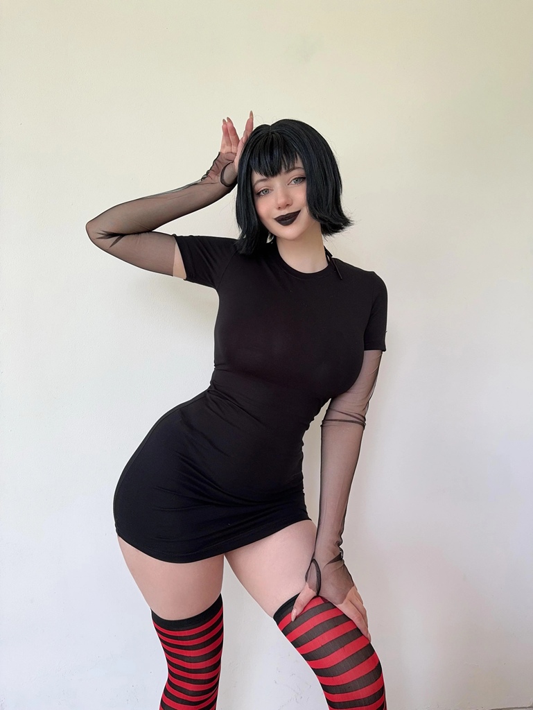 Alina Becker - Mavis - Mitaku photo 1-2