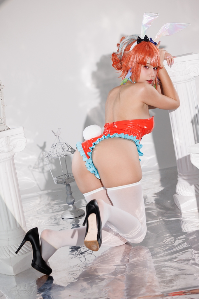 Jean WanWan - Takanashi Kiara Bunny Suit - Mitaku photo 2-3